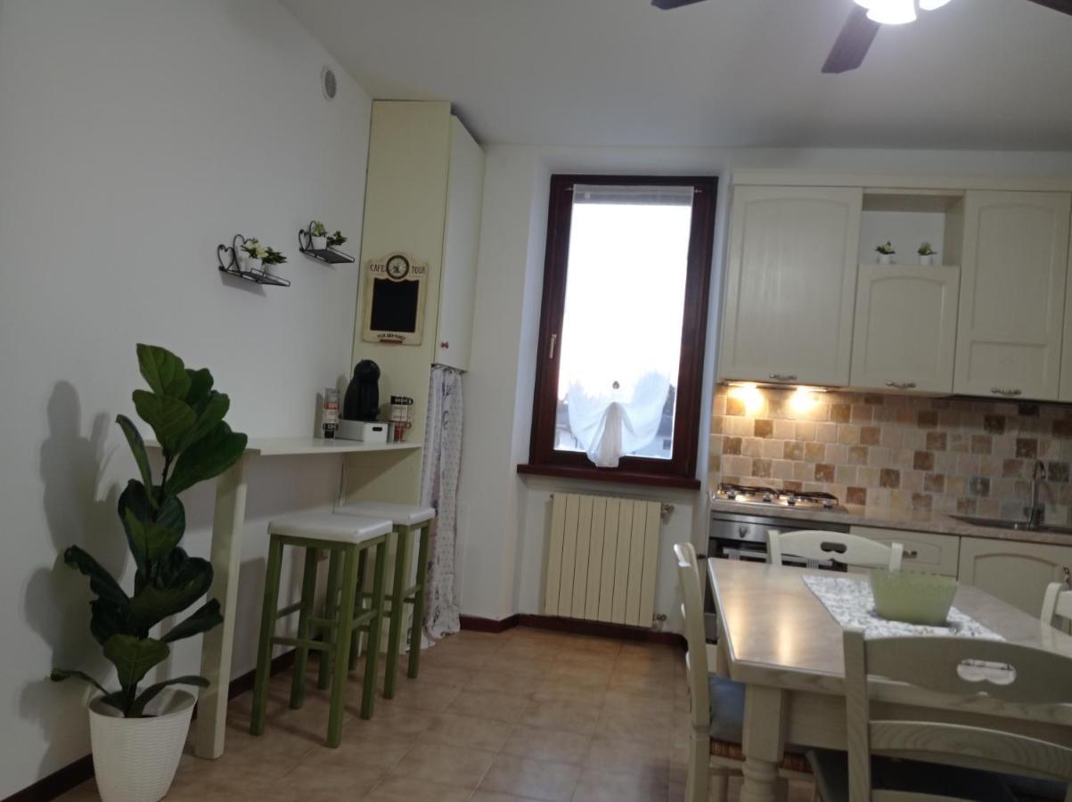 Ferienwohnung House Piazza Vittoria Medole Exterior foto